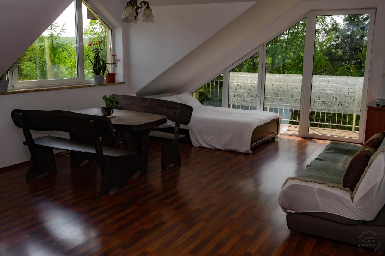 Isaan Ostrzyce Guest House Exterior foto